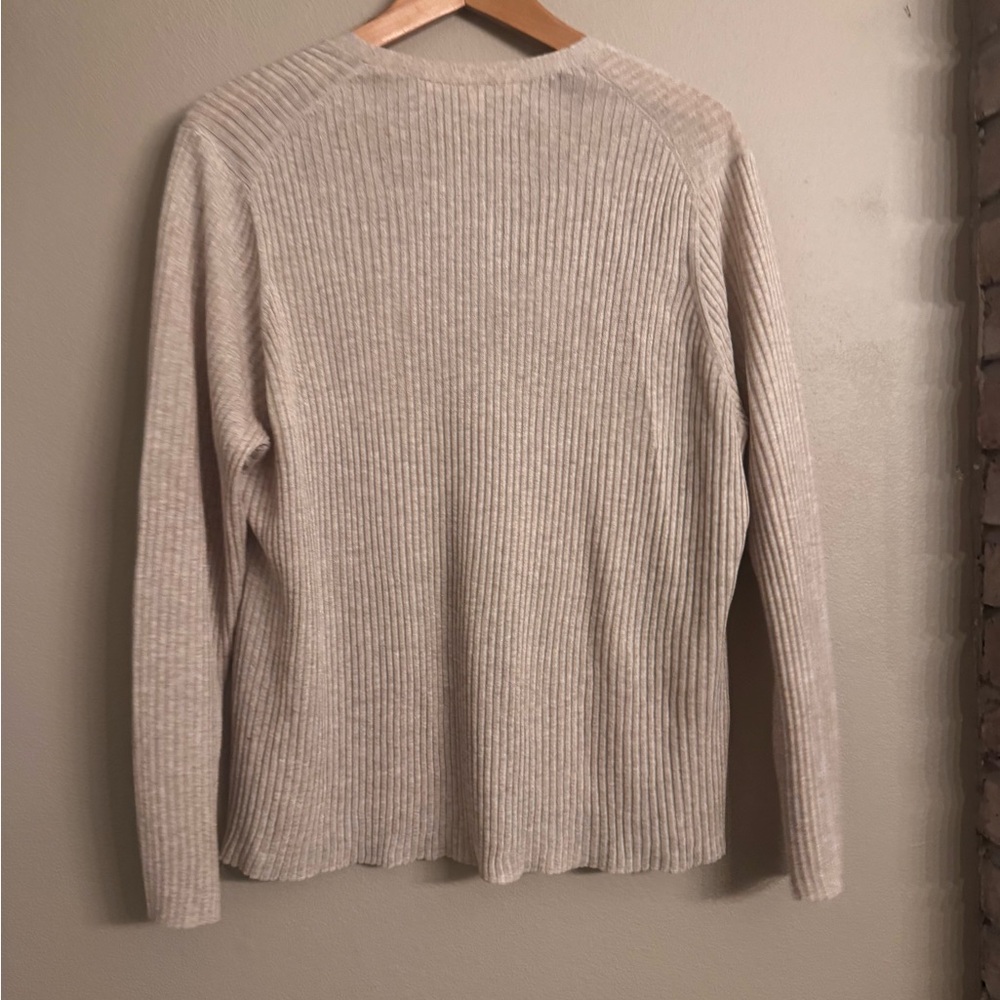 VERONICA BEARD Ribbed V-Neck Button Cardigan - Picture 4 of 7